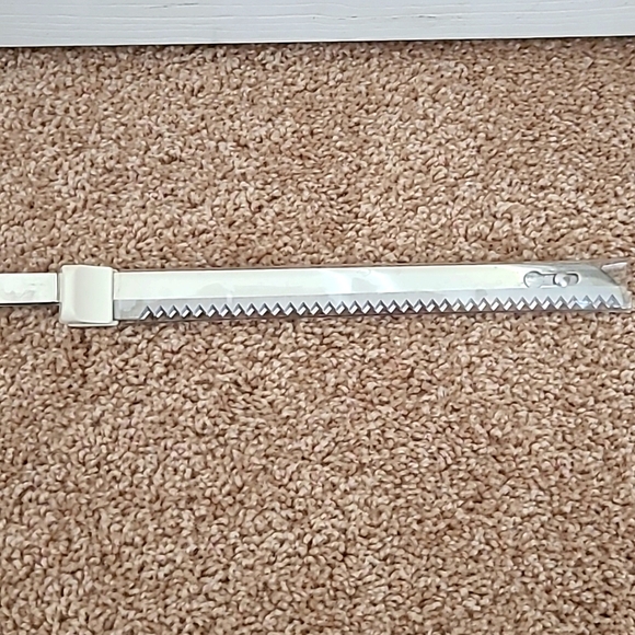 Electric Carve Carving Knife - Picture 4 of 5